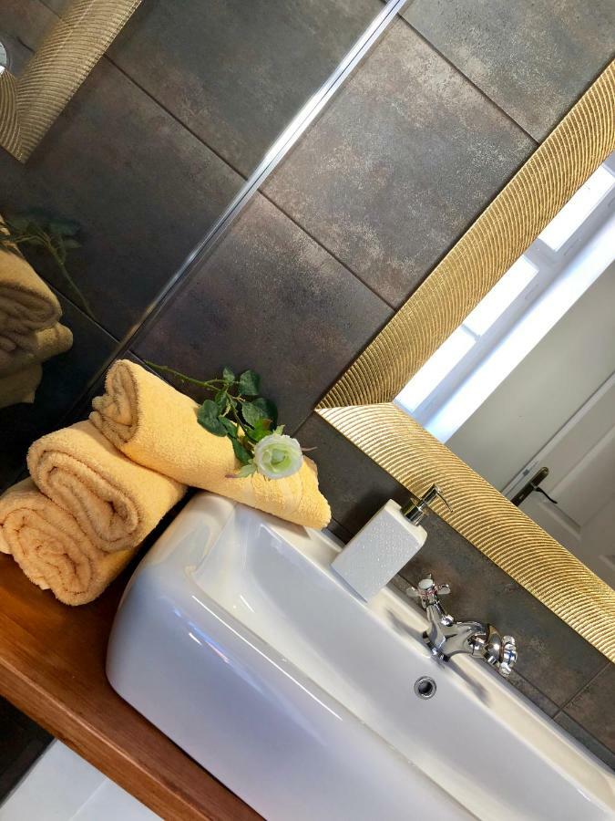 에게르 Frank Apartman Deluxe 빌라 외부 사진